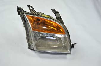 MUSTANG ÇIKMA YEDEK PARÇA FORD CIKMA FUSİON SAĞ FAR 